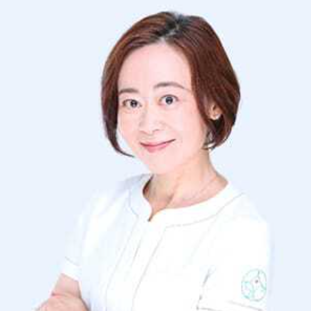 眉毛専門アートメイク 看護師 森本 恵