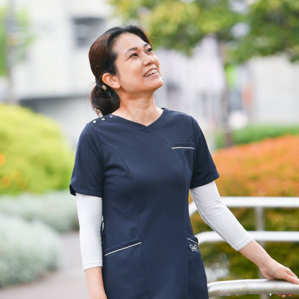 眉毛専門アートメイク 看護師 森本 恵